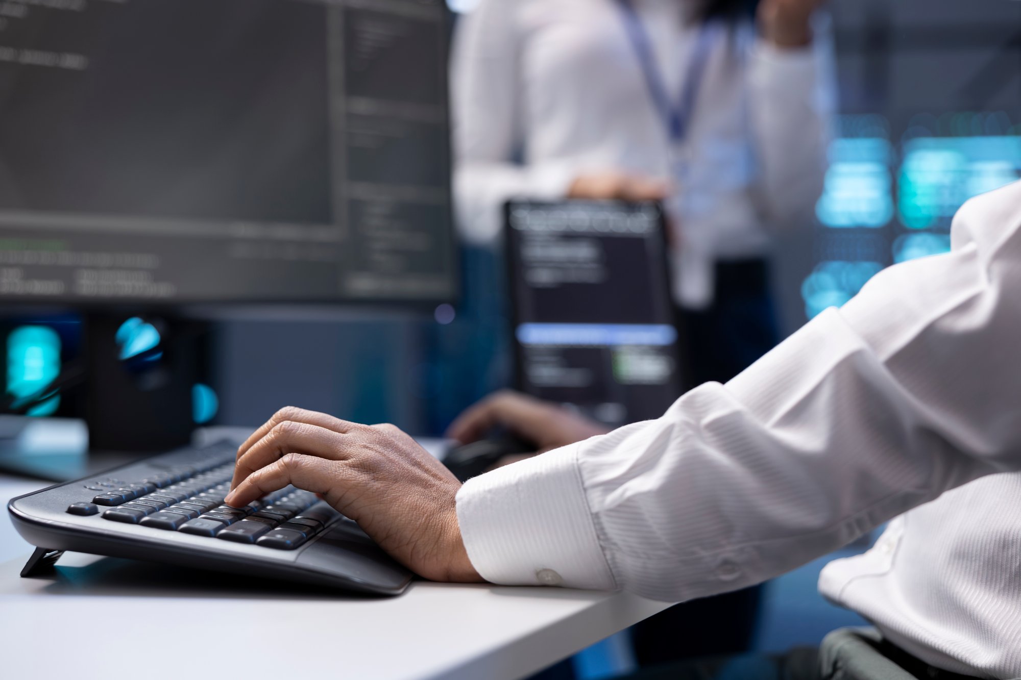 it-specialist-server-farm-minimizing-failure-machines