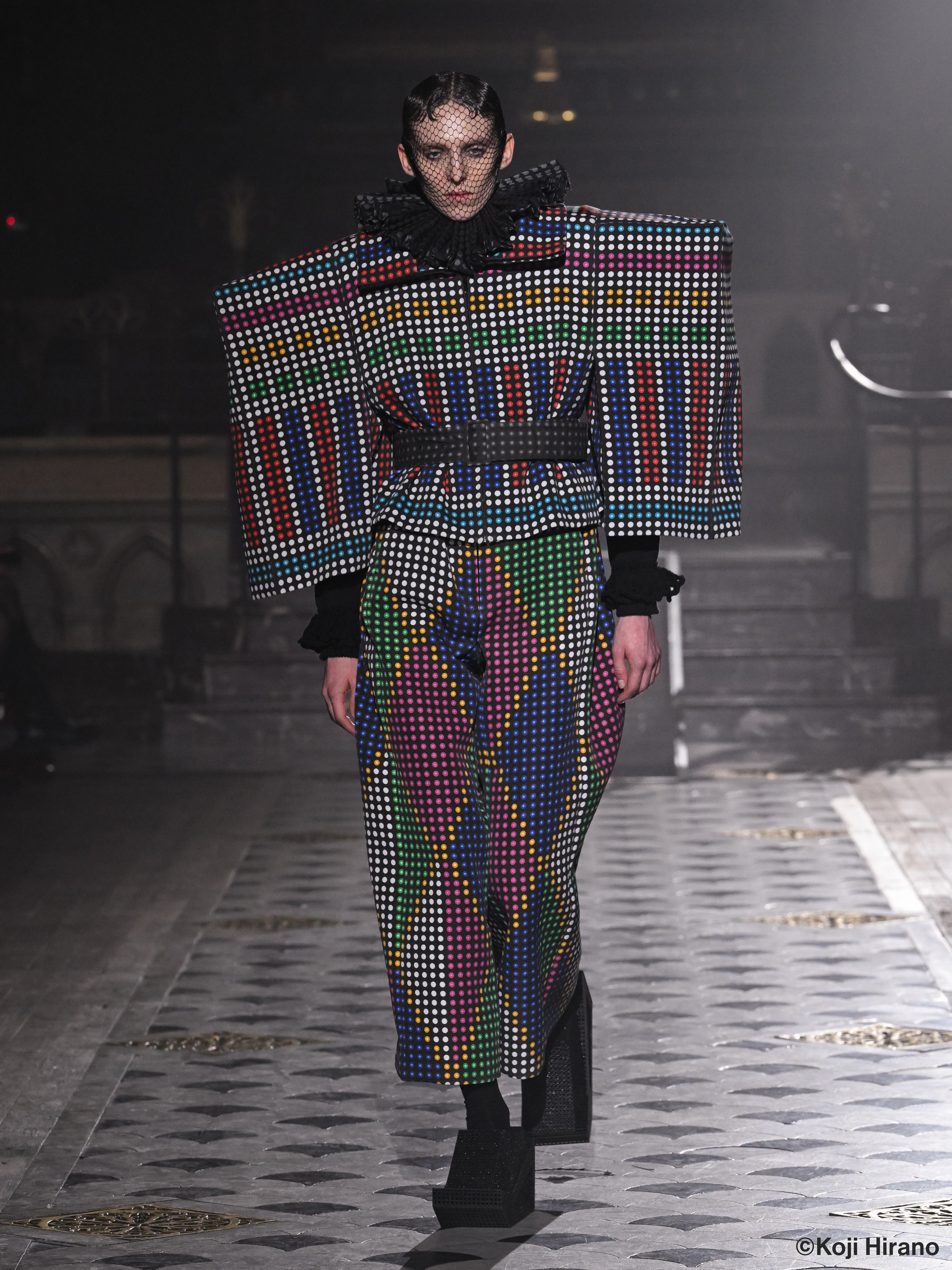 aw25_26_anrealage_look01